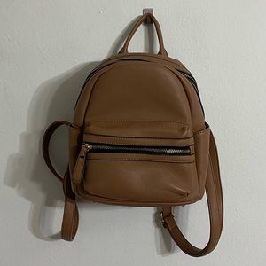 📦5 for $25📦 Brown mini Backpack ❤️